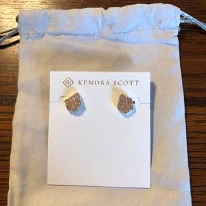 Used Kendra Scott jewelry